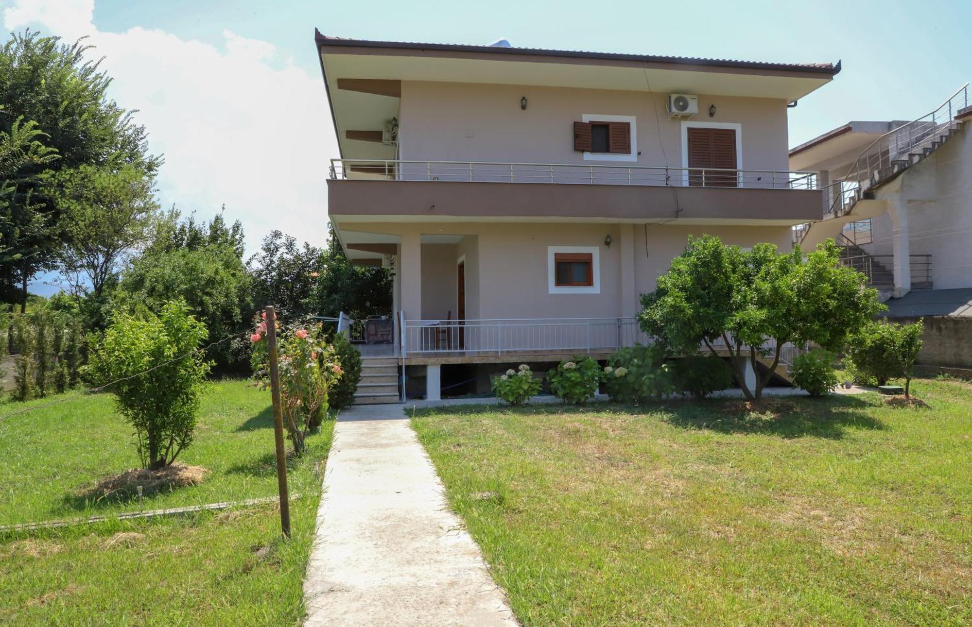 Villa Fjorentin Berat Eksteriør billede